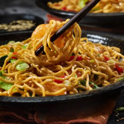 Chowmeen(Chowmein)(Chawmein)(Chawmeen)-(Timing-4P.M To 10P.M)-(Uttaranchal Fast Food Corner)