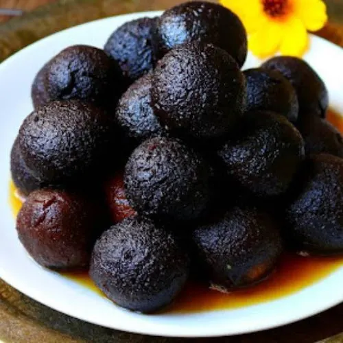 Kala Jaam Kala Jamun -(Mohan Restaurant)