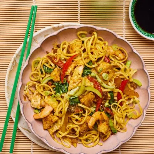 Chicken Singapore Noodles-(Bombay Chinese Fast Food)