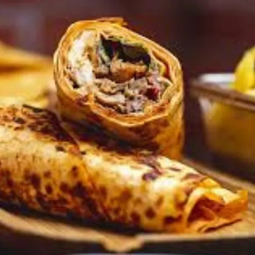 Chicken Schezwan Roll (Hot Pizza Bite)