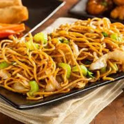 Simple Chowmein (Chowmeen)(Chomeen)(chowmien) (Galaxy Ice Cream Parlour)